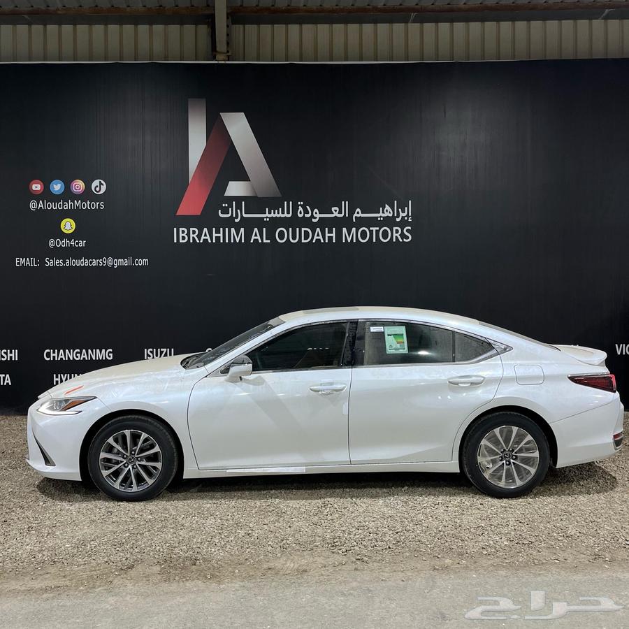 Lexus ES 300 AH63216850618626114