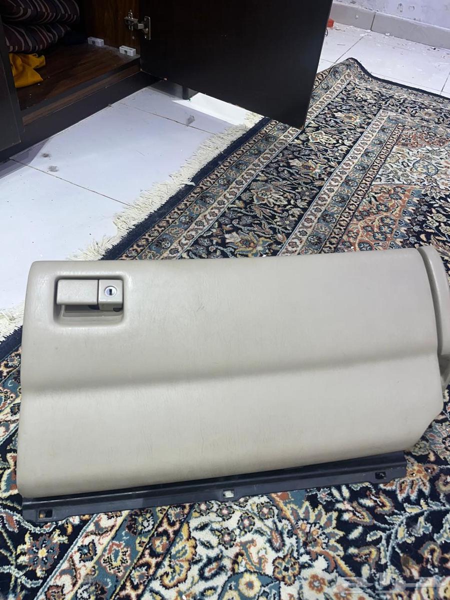 Tara with Arbaq, grade Tashibat Al-Qair, cut Lexus 40063213957734401111