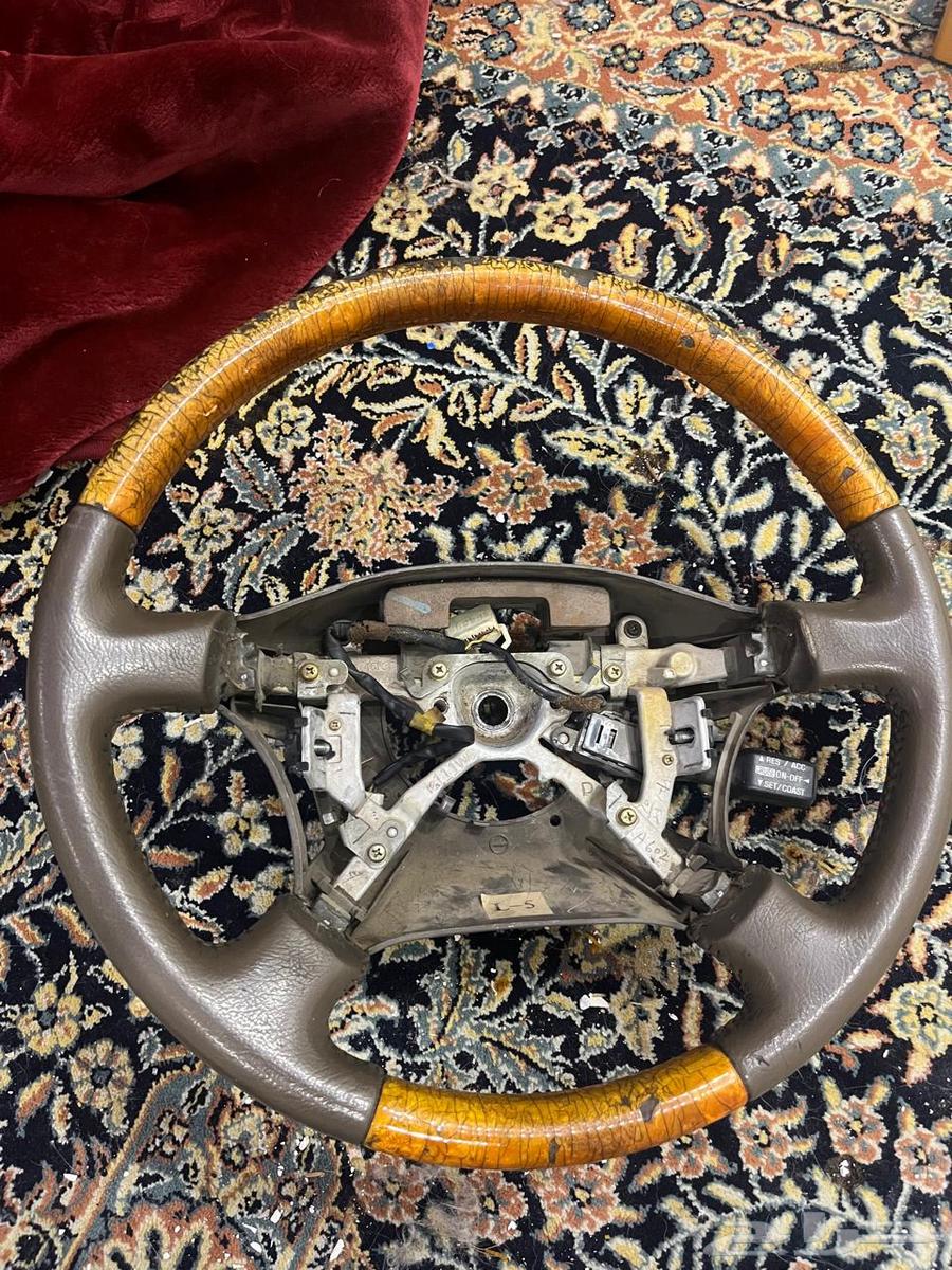 Tara with Arbaq, grade Tashibat Al-Qair, cut Lexus 40063213957734401113