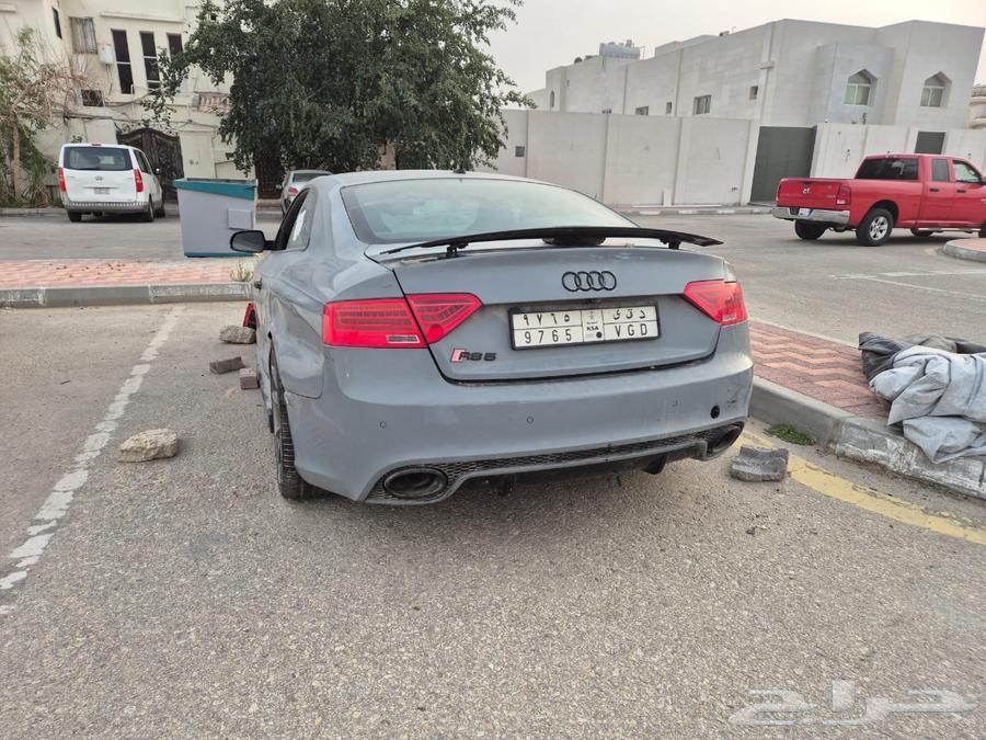 Audi RS5 2016 damaged63209855541763111