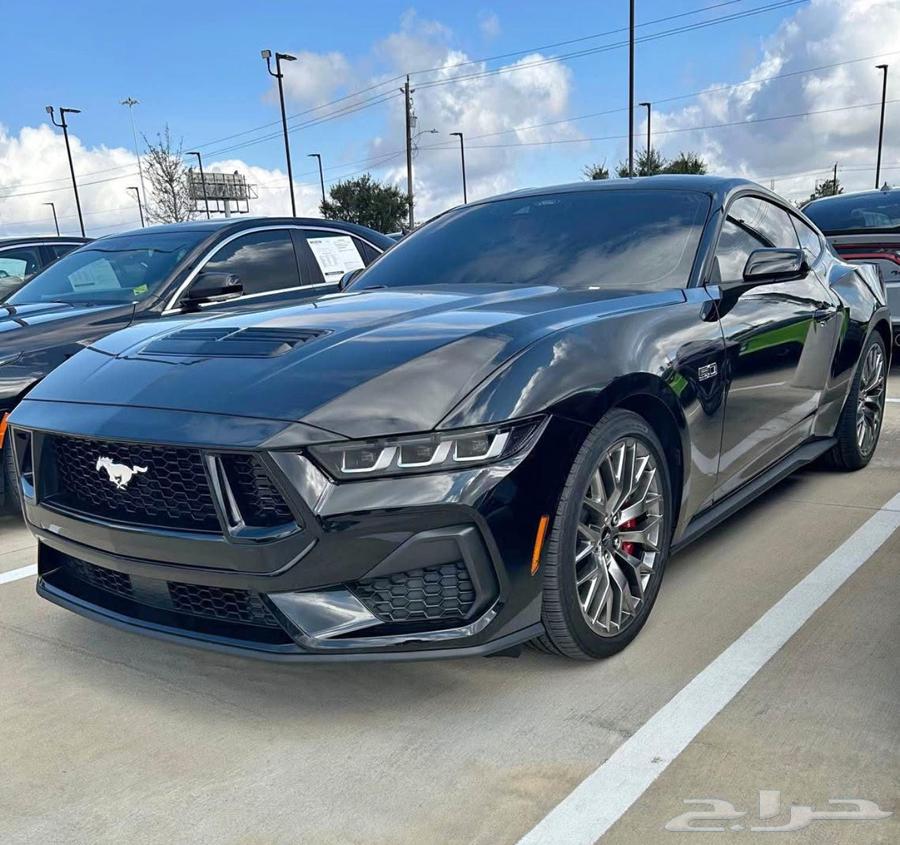 Ford Mustang GT Premium 202463213482812930113