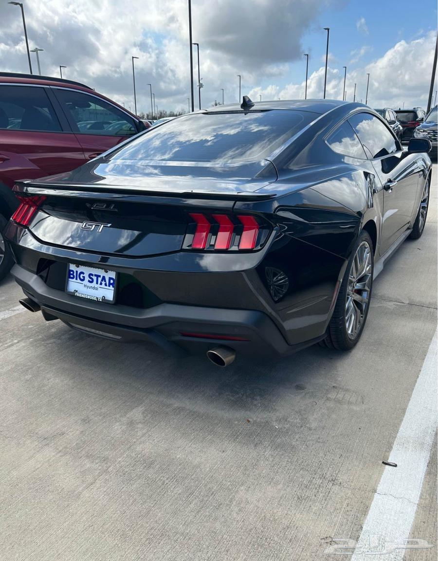 Ford Mustang GT Premium 202463213482812930113
