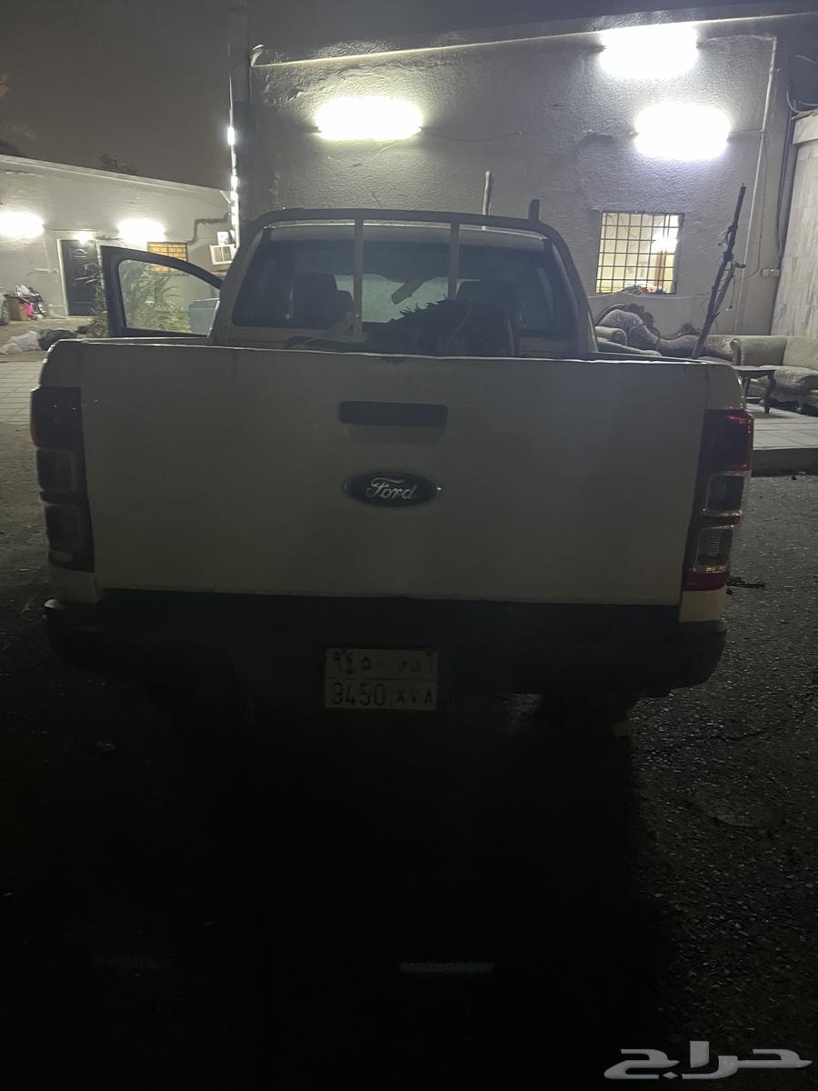 Ford Ranger 2013 model, two-wheel drive63211934365442113