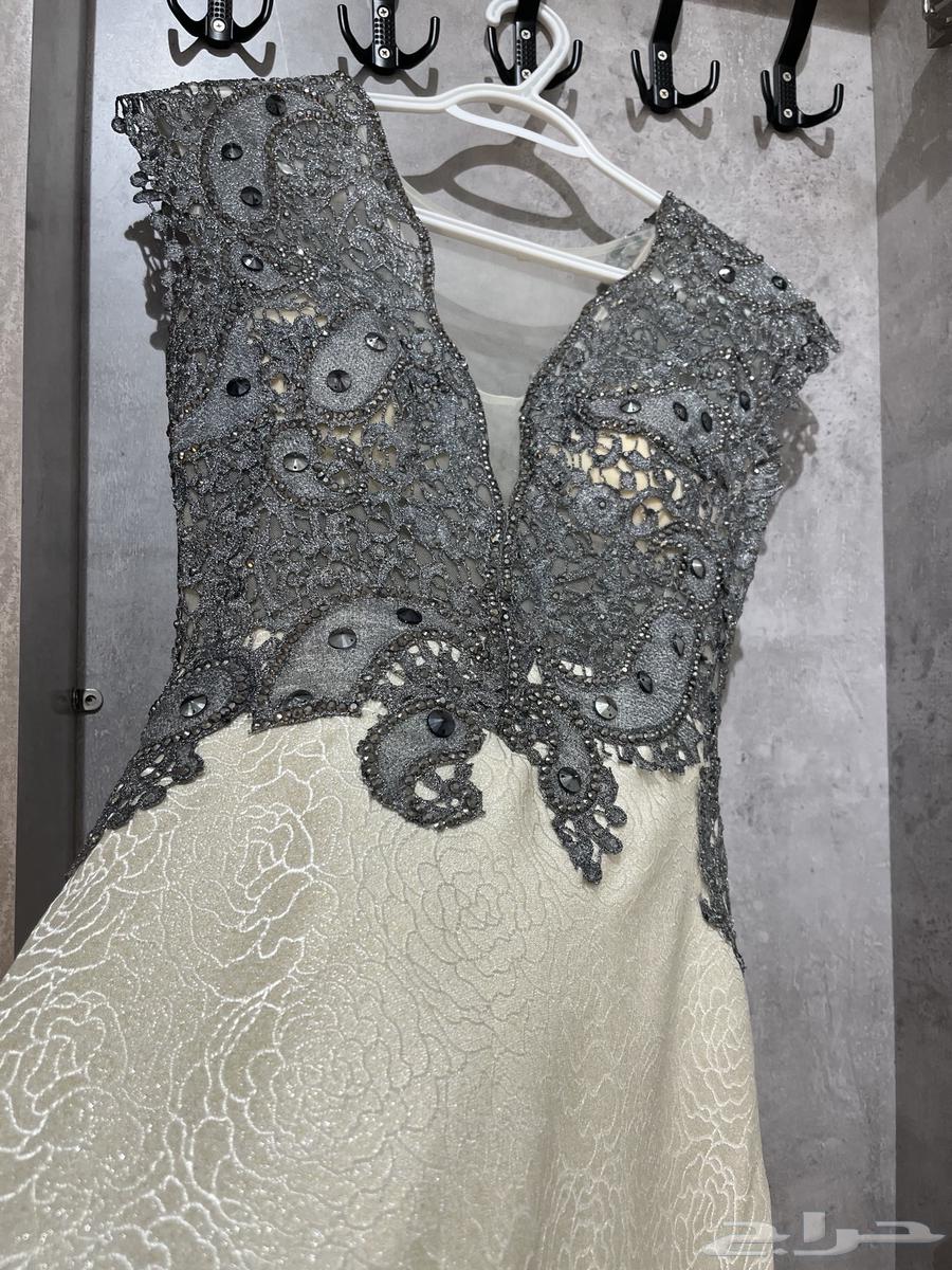 Evening dress63144197412481111