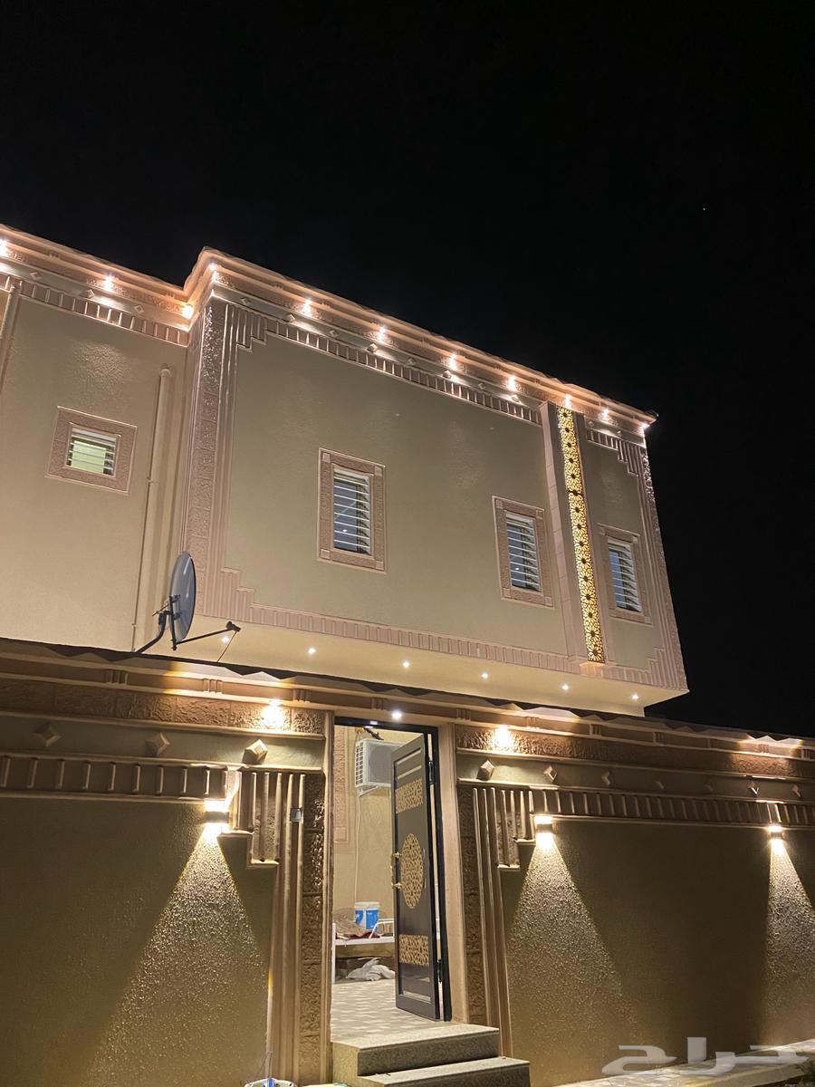 فيلا وثلاث شقق للبيع اوالايجار مخطط الجوهرة بمحايل عسير63010197548161112