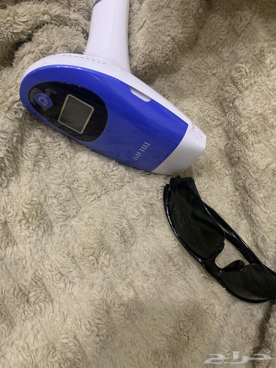 The new mlay laser device has many flashes and very little usage.631446427863071121