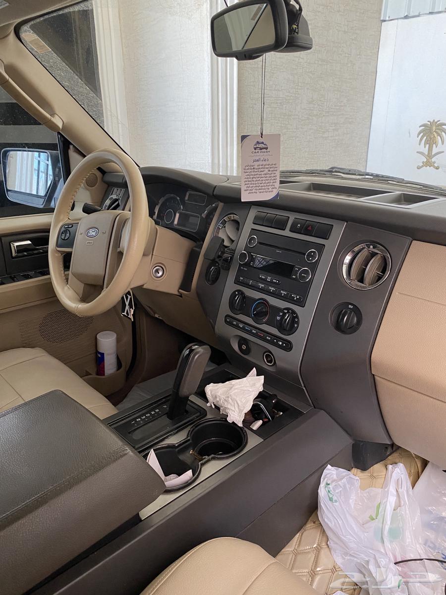Ford Expedition 2008 double cab replaced by Sequoia from 2010 and above63212424310659111