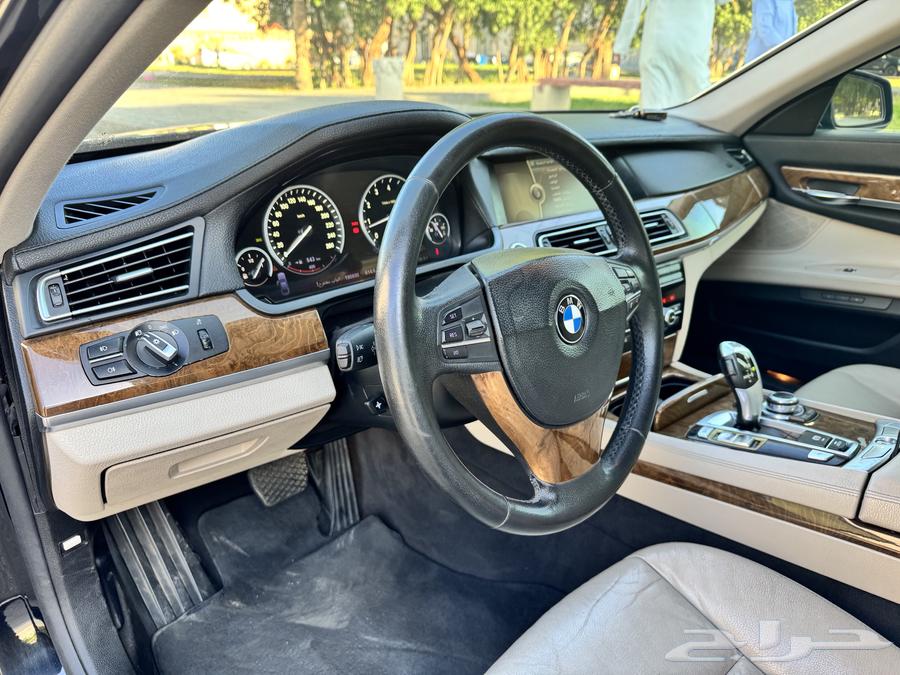 BMW 730Li model 2012, fully loaded63211927490306114