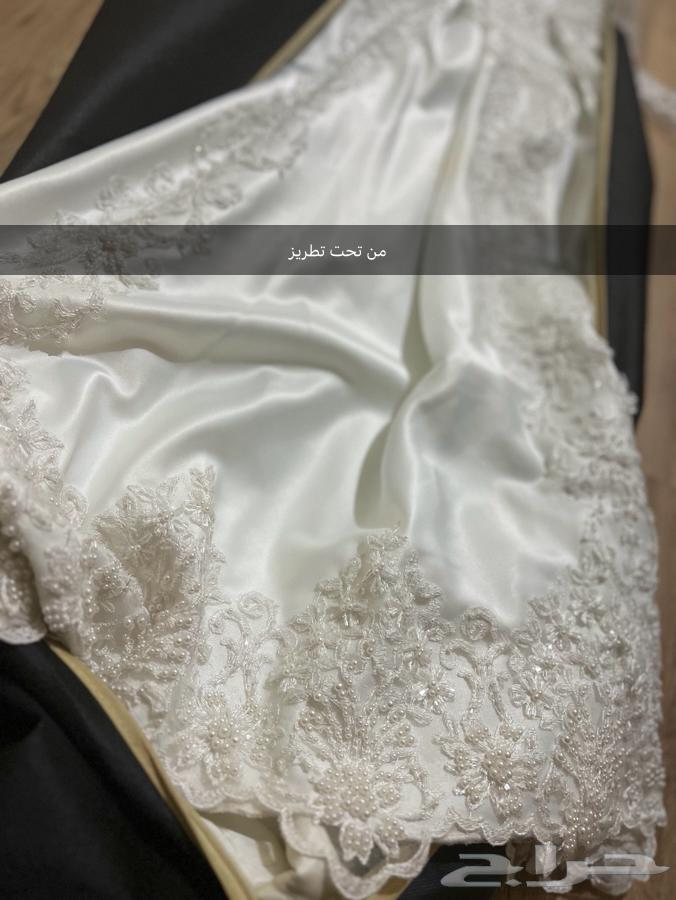 Wedding dress (Sharia-compliant) with its accessories63145107161729111