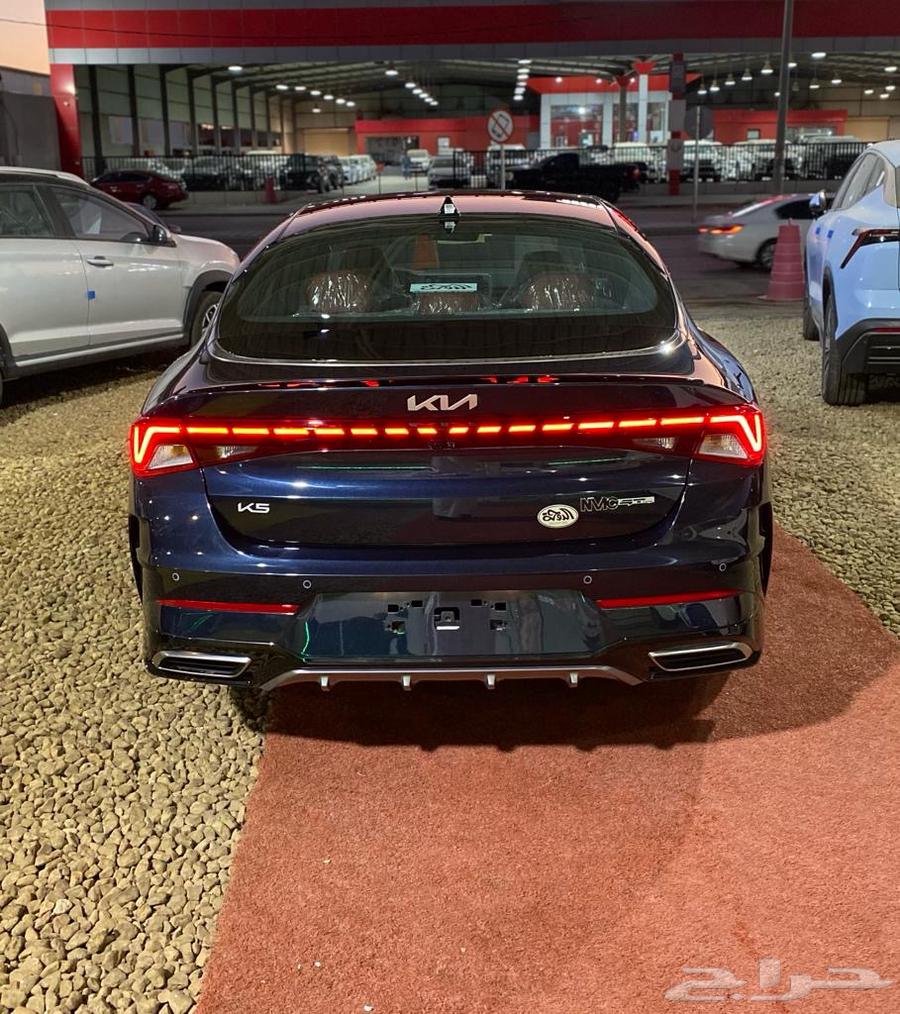 Kia Luxury (K5) full of features, including a panoramic sunroof63209859416963113