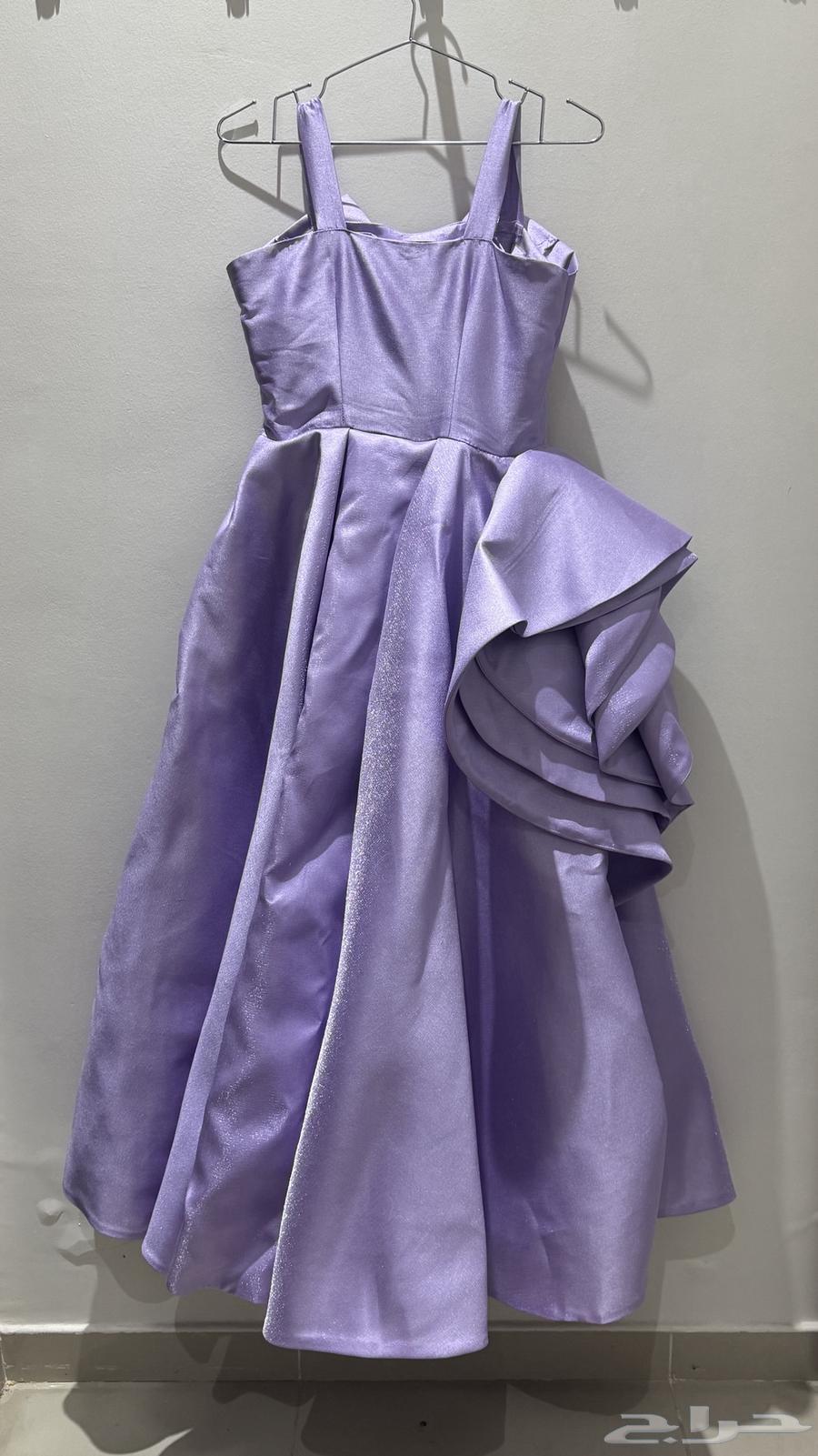 One-time wear sleeveless dress size 863142353127682111