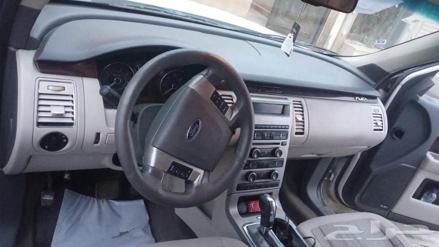Ford Flex is a family car63205914865282112