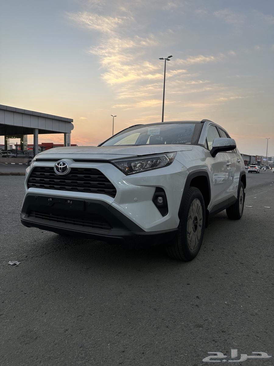 Toyota RAV4 Standard Double Machine 2.0 Model 2025 Cash-Bank63205911829249112