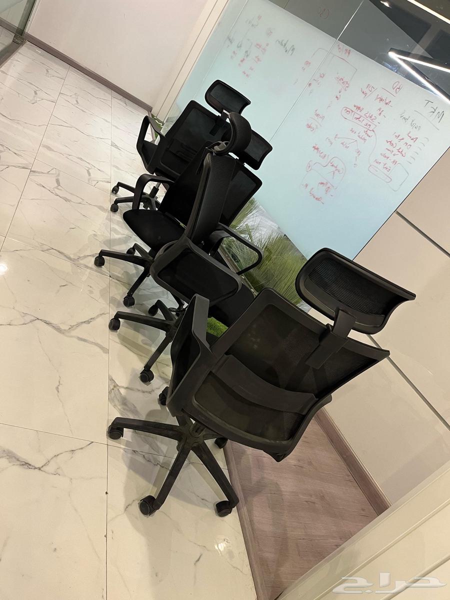 أثاث مكتبي مستعمل نظيف63141891954307114