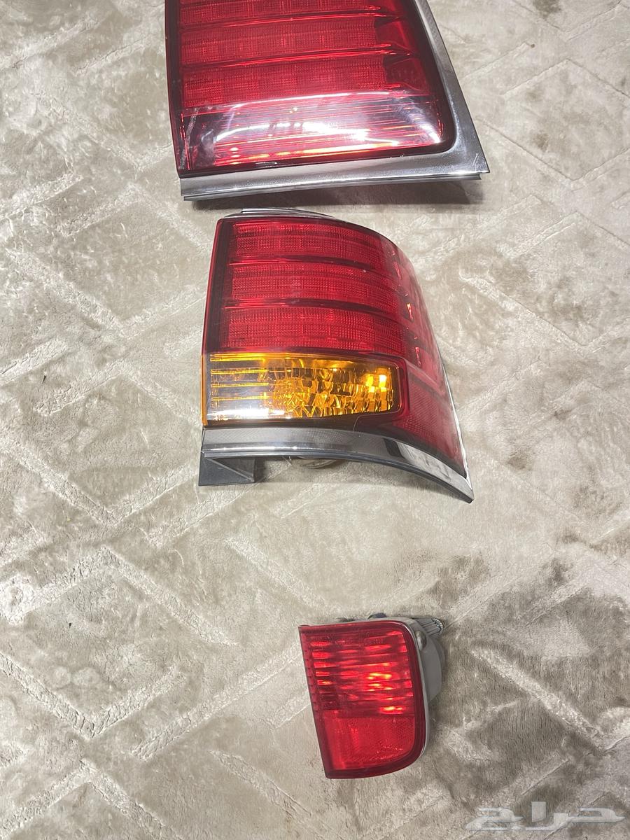 Headlights and candles for Lexus LX57063205921906050111
