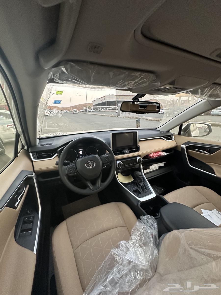 Toyota RAV4 Standard Double Machine 2.0 Model 2025 Cash-Bank63205911829249114