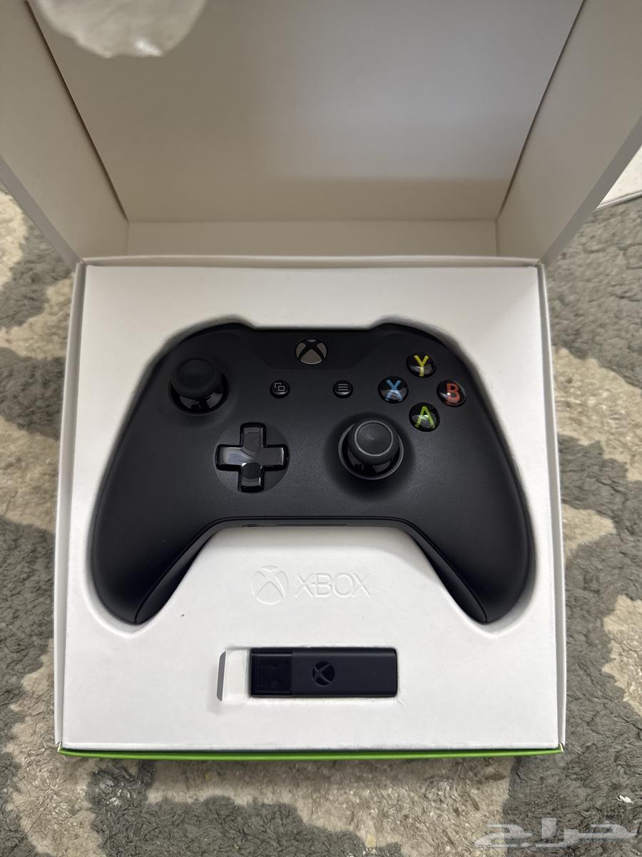 Xbox and PC controller63141376000257111
