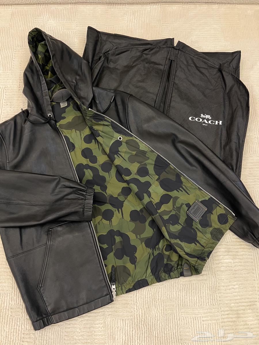 A jacket from the brand COACH63143282466818113