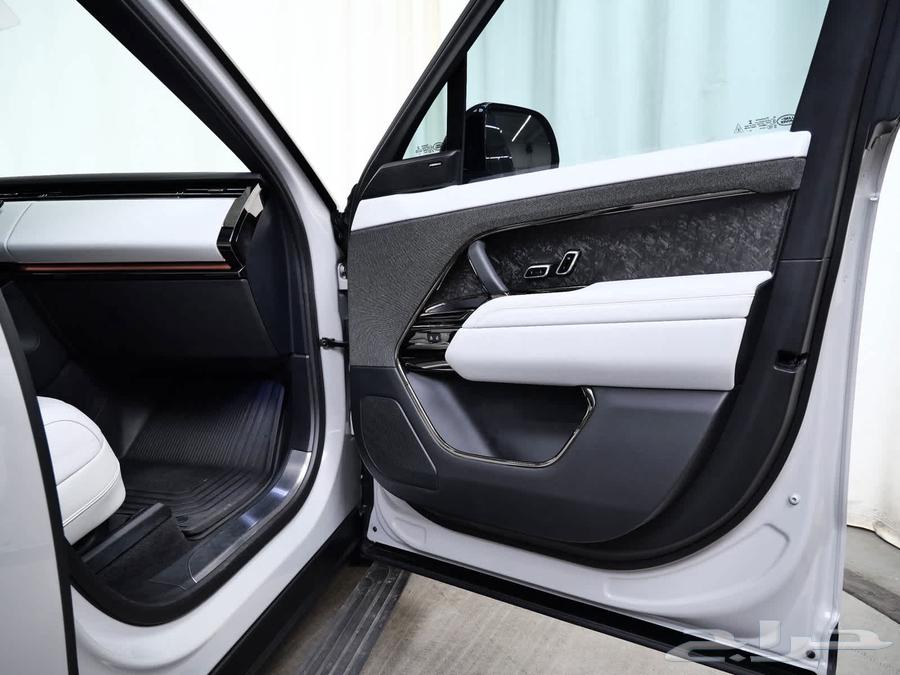 Range Sport at a price of 202363207433045761114