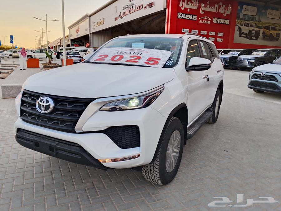 Toyota Fortuner gasoline 2025, cash and installments, lowest price at Al-Safwa63206914932225111