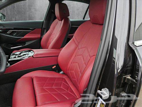 BMW 530i 202463205911077761113