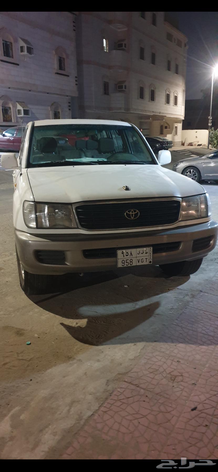 Land Cruiser sedan model 2000 for sale63206921139969113