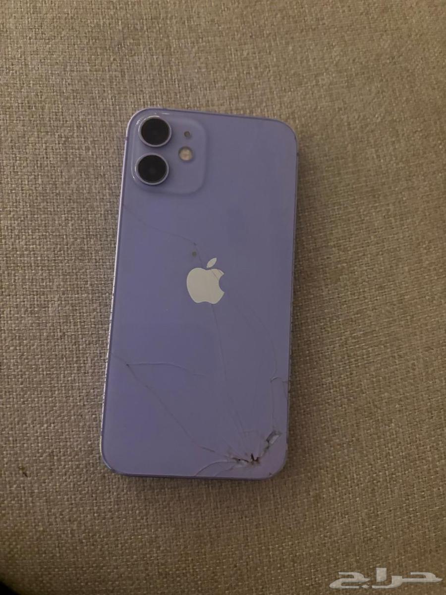 iPhone 12 Mini with scratches on the back, battery percentage 76, never opened63142820287745111