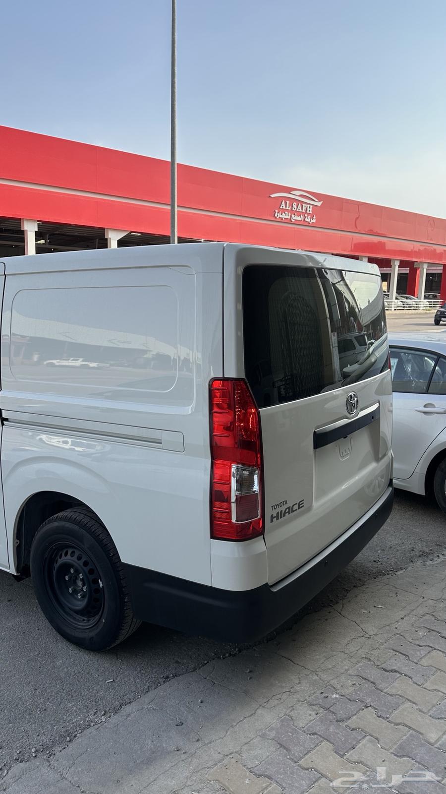 2025 Saudi low-roof gasoline bus cargo63205394965249112
