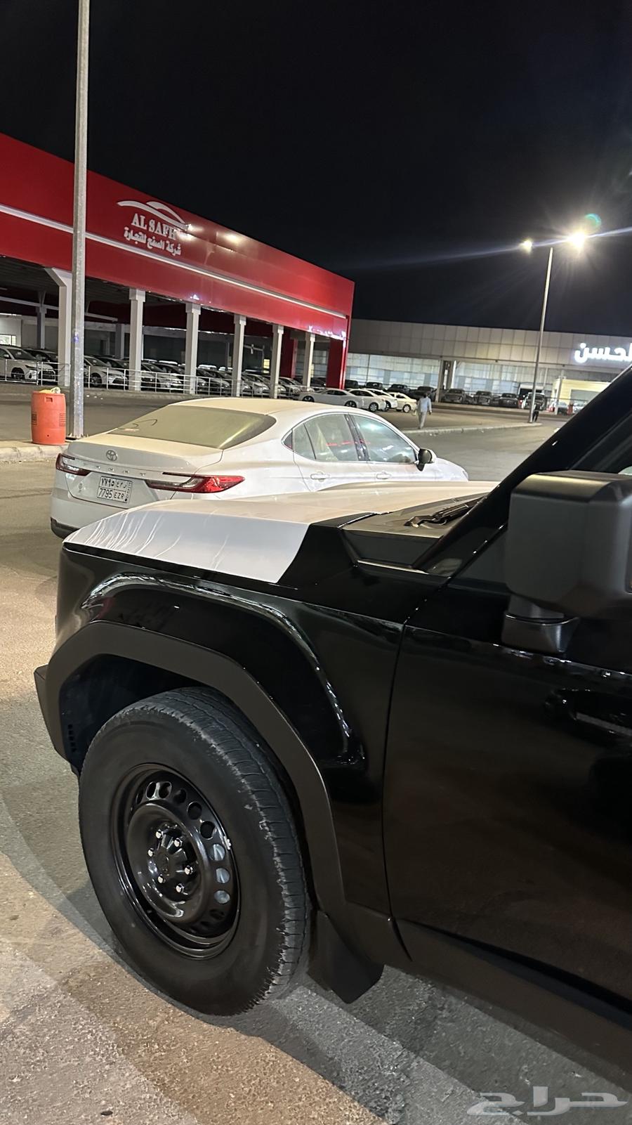 برادو 2024 tx1 بنزين سعودي ممشى قليل اسود سعودي63206430150017112