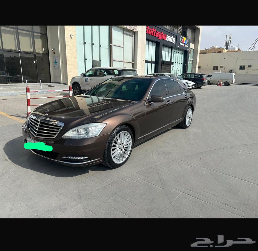 Mercedes Panorama63205405034754112
