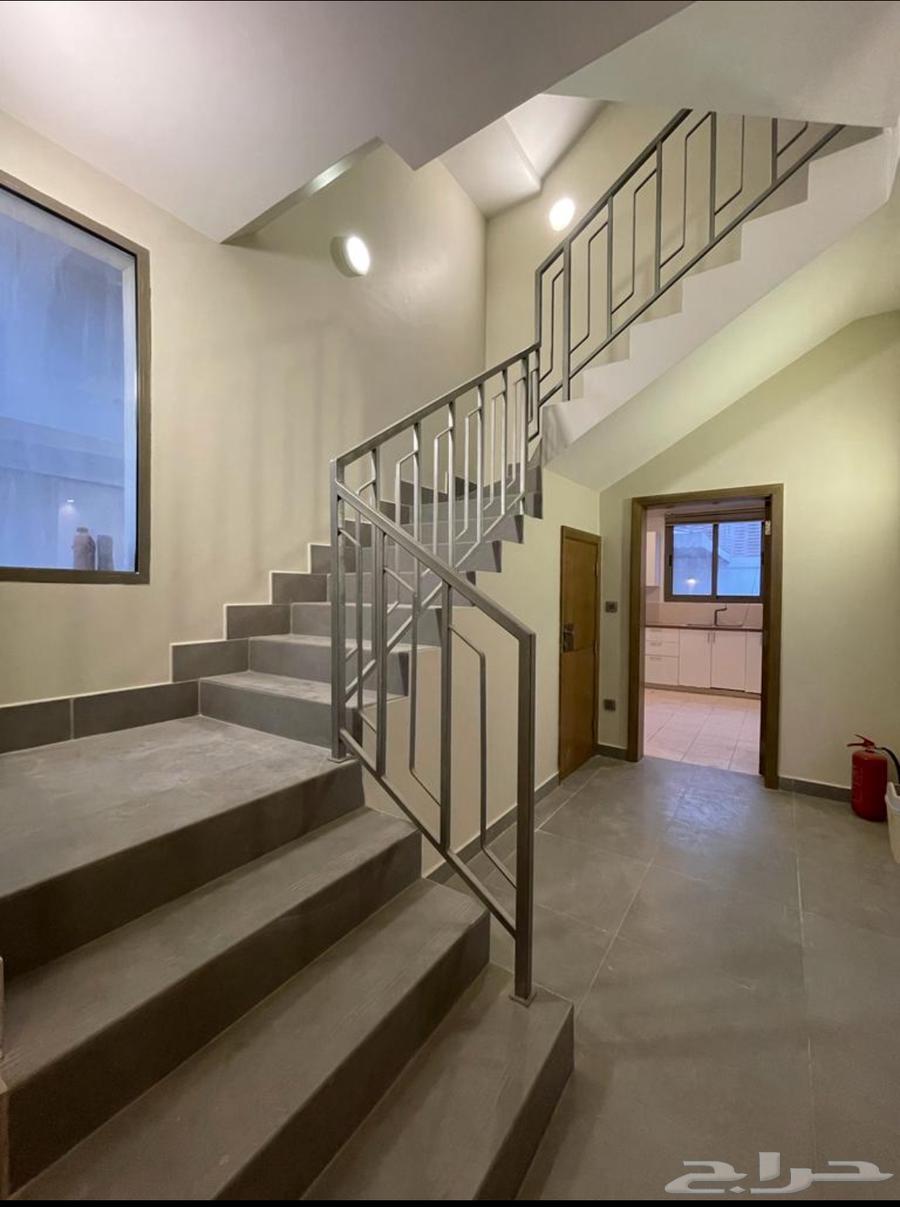 For sale: a duplex with two floors and an annex in Al-Amwaj, Al-Azizia, Al-Khobar.63010374691585114