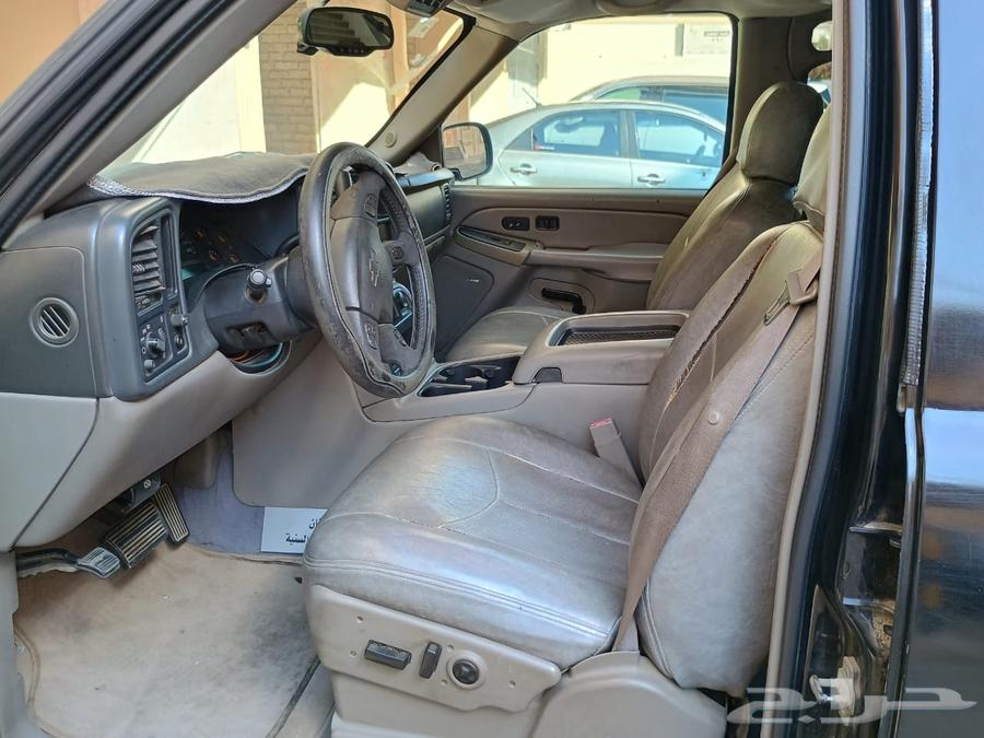 Chevrolet Suburban 200563204890125187113