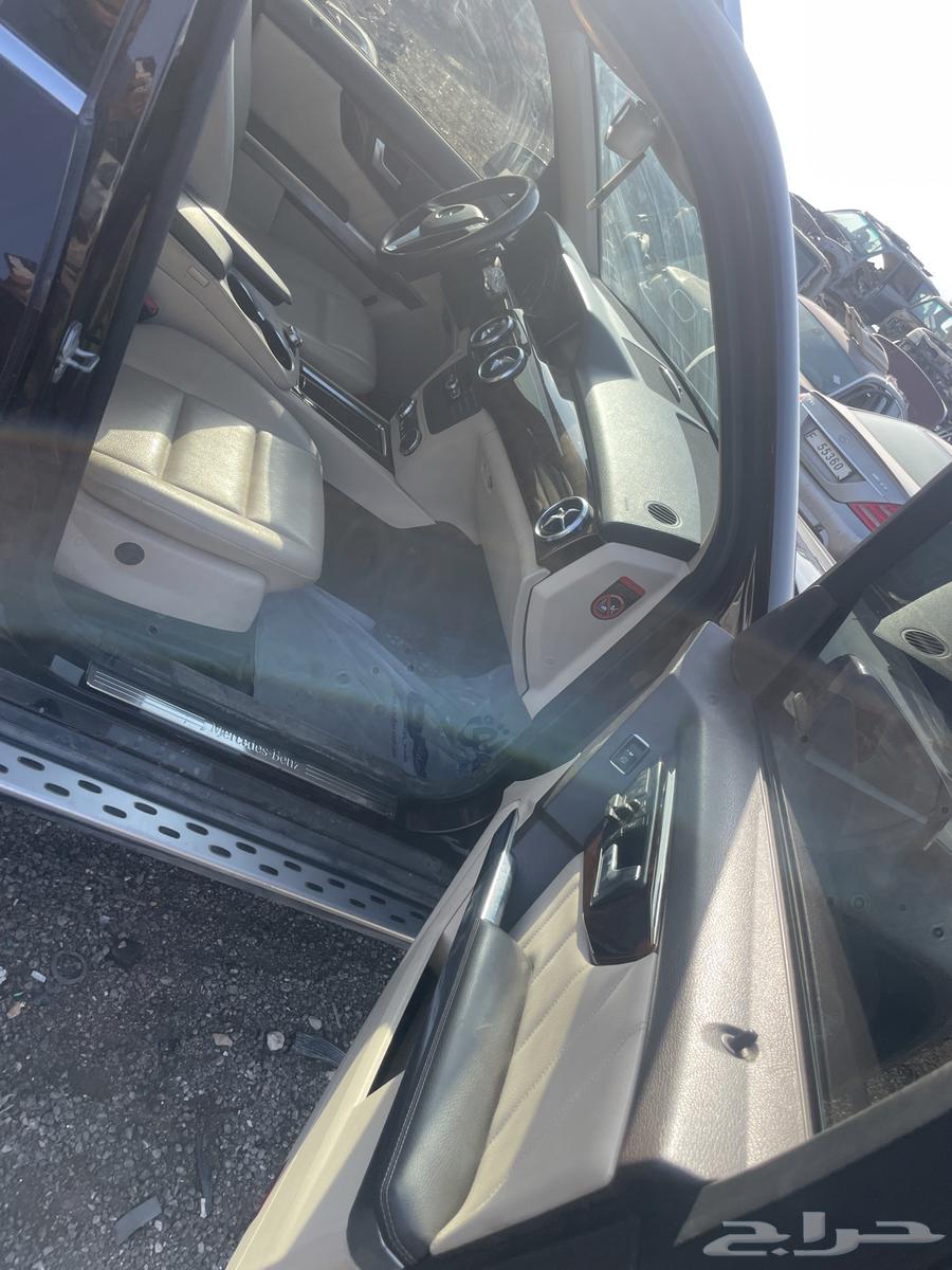 Dismantling Mercedes63202695651971114