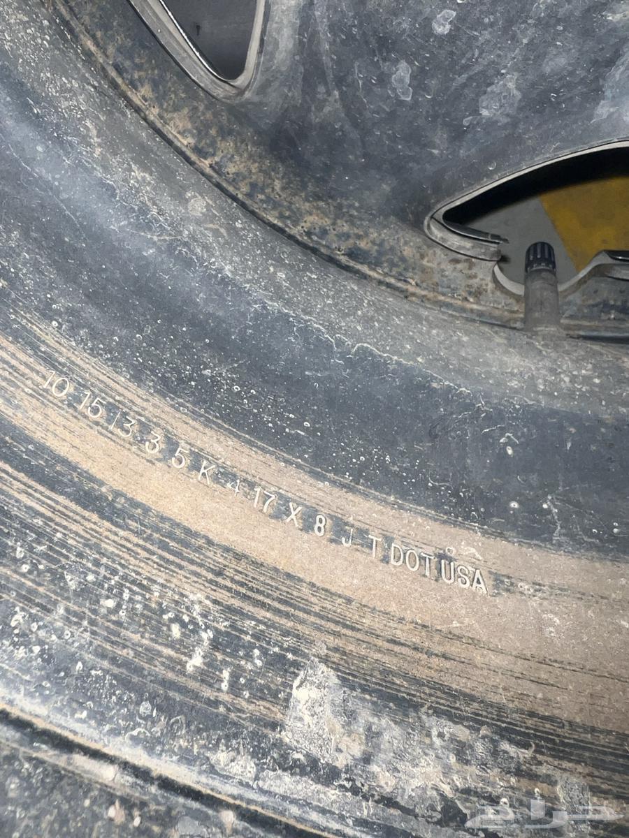 Original Sierra diesel rims with slightly worn tires63204901146370114