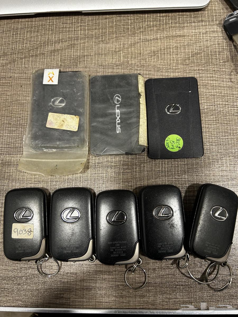 Original Lexus key 150 SAR63204876716931111