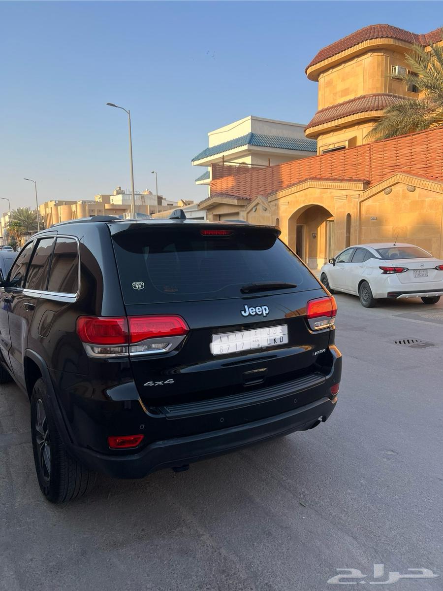 Jeep Grand Cherokee 2019 Laredo63202702927745113