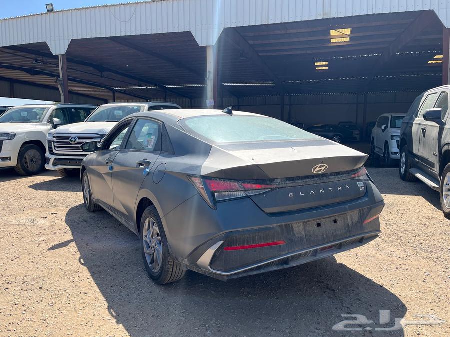 Hyundai Elantra 2025 Smart (Matte Color)63204893914753113