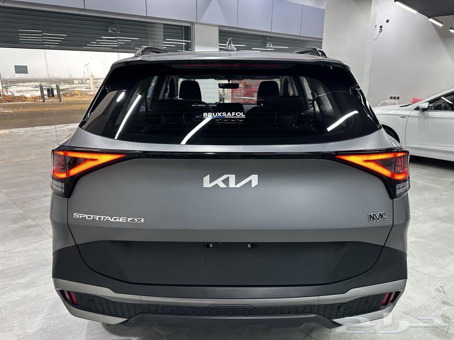 The strongest offer is the Kia Sportage LXi, large standard model 202563203732726914114
