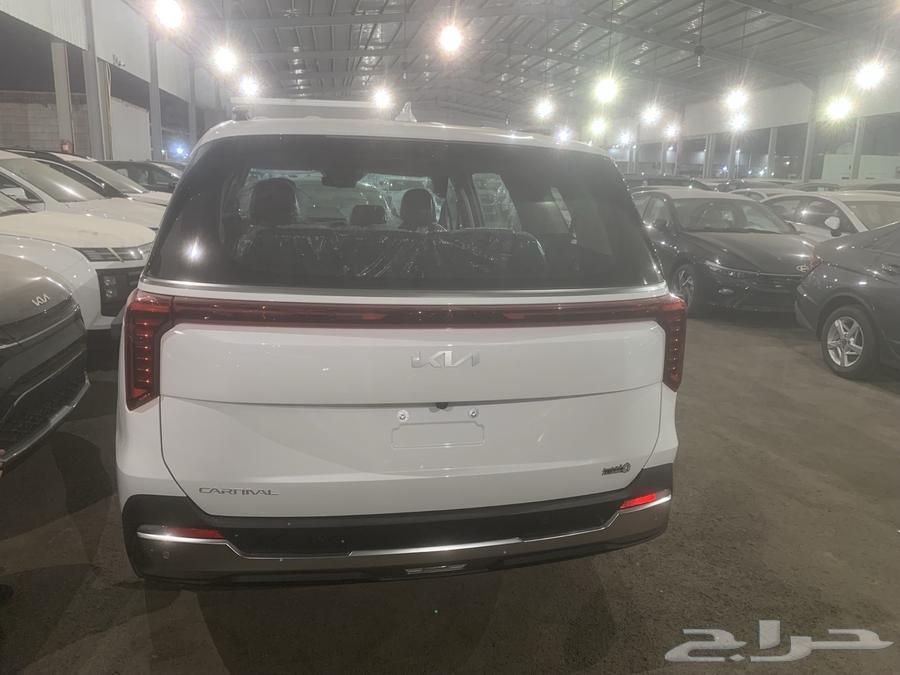 Kia Carnival Standard and half Full Model 2025, cash and financing offers63203746739203113