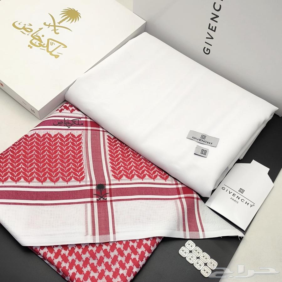 أطقم ماركات فاخرة63139467395458112