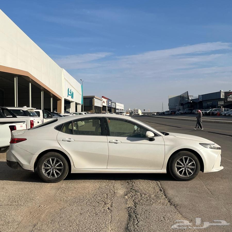 Toyota Camry E 2025 cash and installments63204917852419111