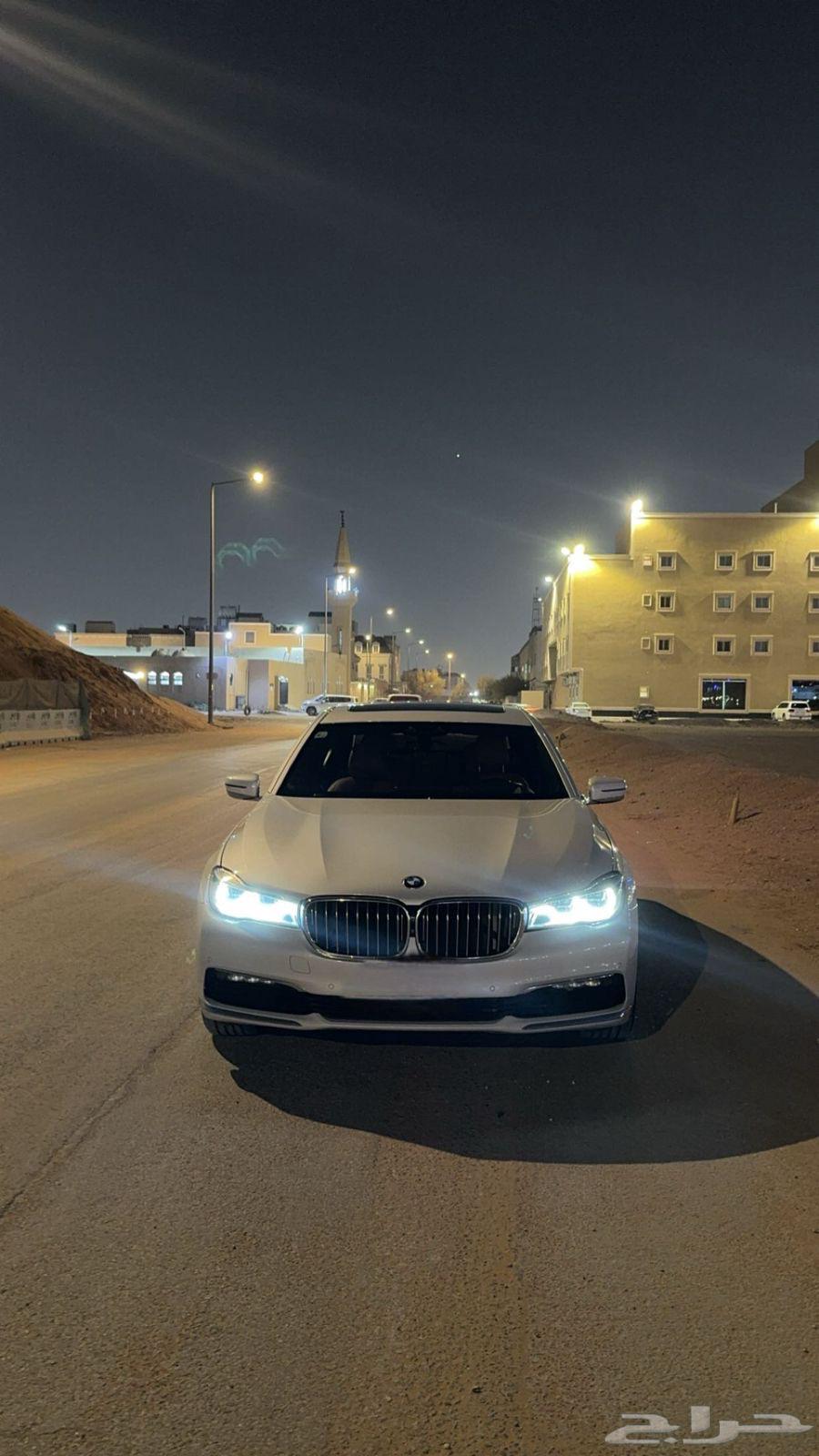 BMW 7 Series 201963204908308482114