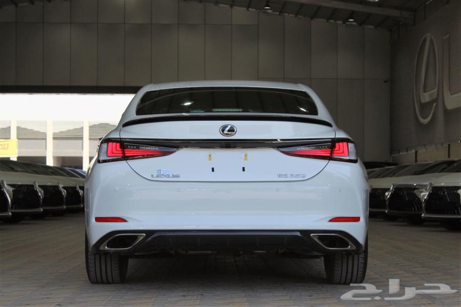 Lexus - ES350 F Sport - Gulf version - 202463204925627265113