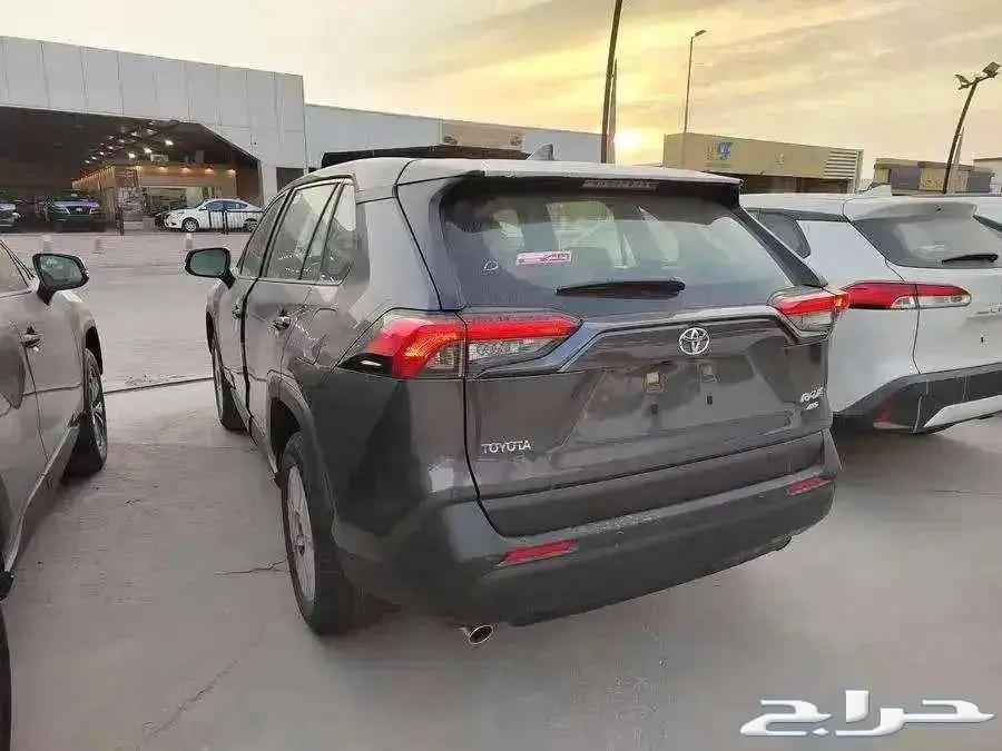 Toyota RAV4 XLE Gasoline 202563201715036931114