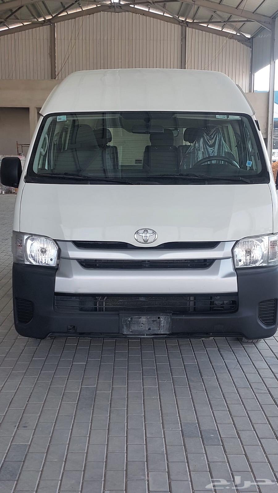 Toyota Hiace passenger bus 2018 diesel63205391464833111