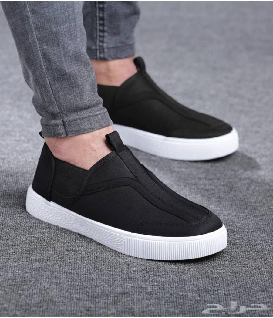 Shoes for sale UR clearance in different colors and sizes63139956353667114
