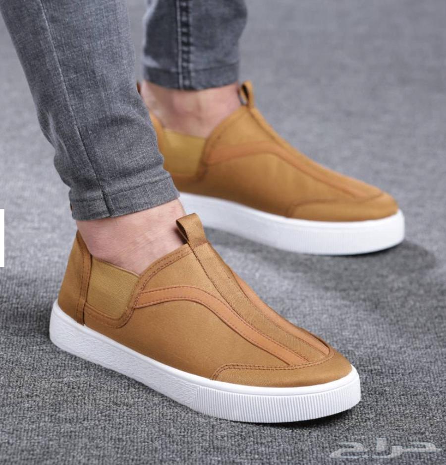 Shoes for sale UR clearance in different colors and sizes63139956353667111