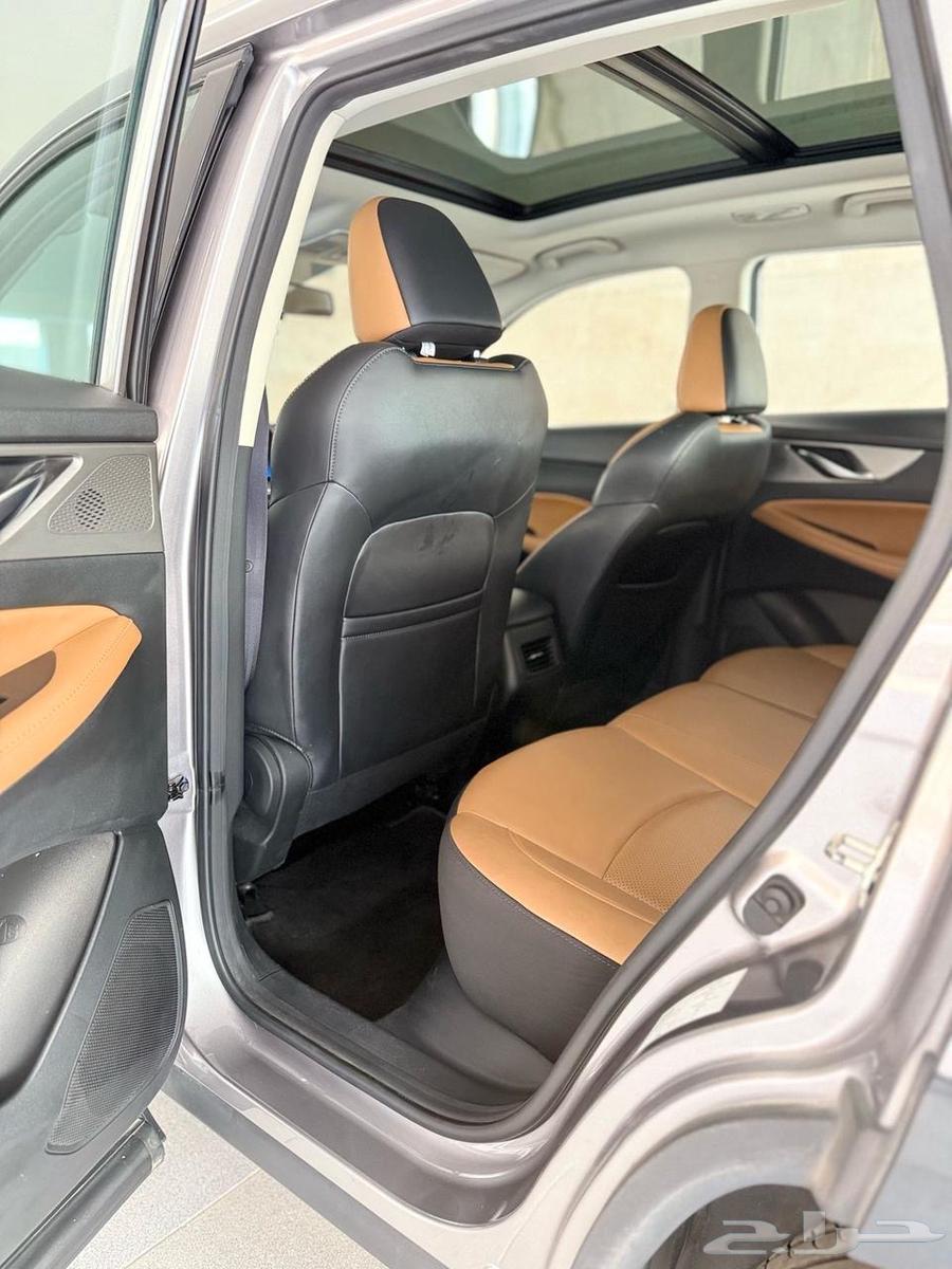 For sale, a Changan SUV63203220078849113