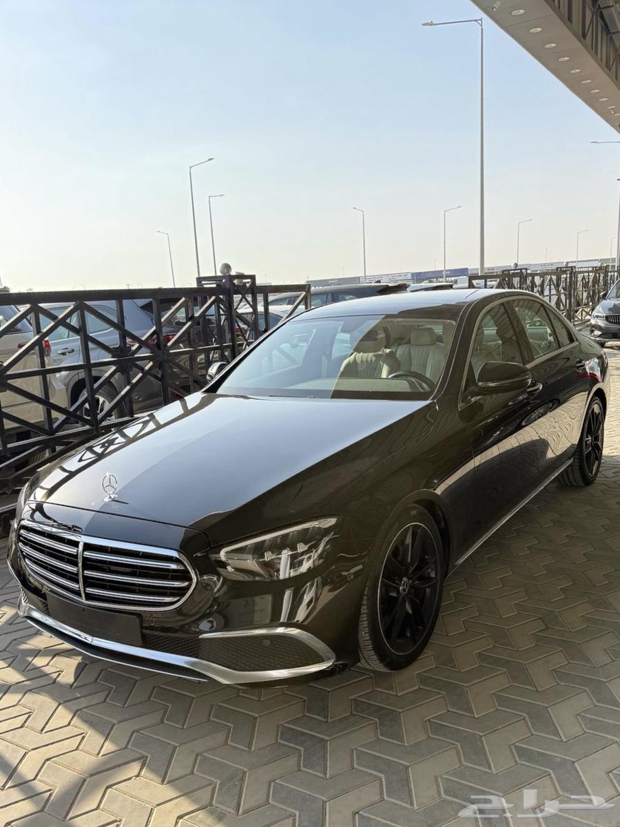 Mercedes E200 black 2021 Juffali ((Sold))63205401772418113
