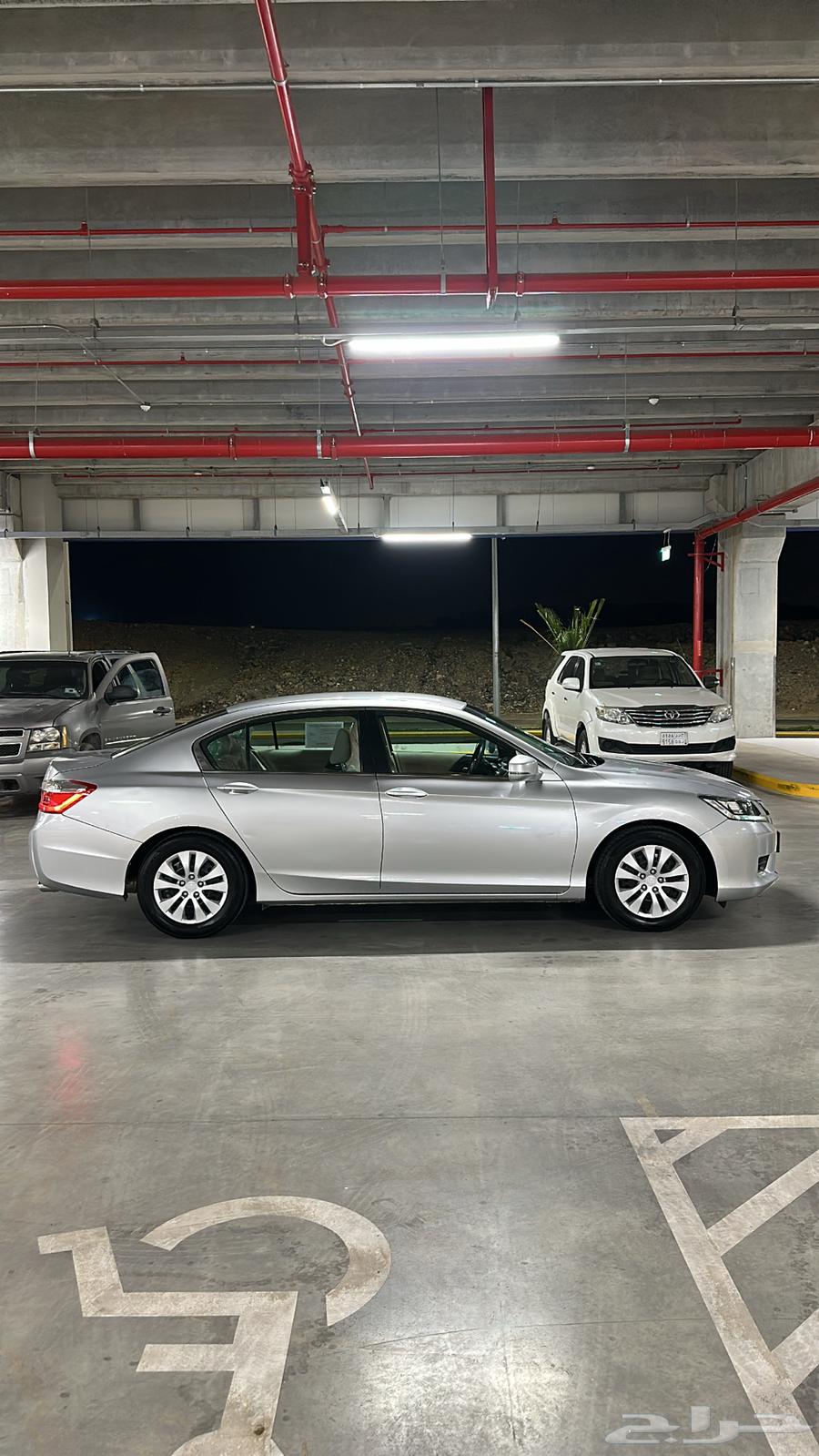 Honda Accord 13 standard, sold. I need an agency, silver.63201203055873114
